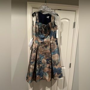 Kay Unger NWT Amira midi dress size 16 in gold multi